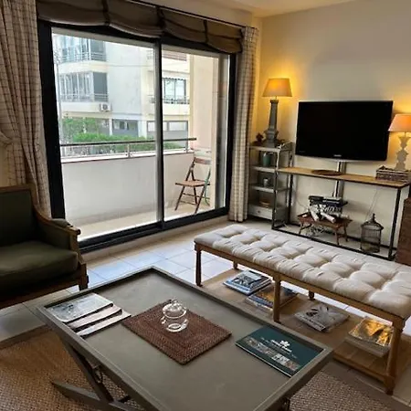 Congress Et Comfort *