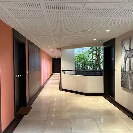 Congress Et Comfort Apartment